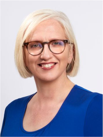 Ireland - Eleanor Travers Ireland - Eleanor Travers